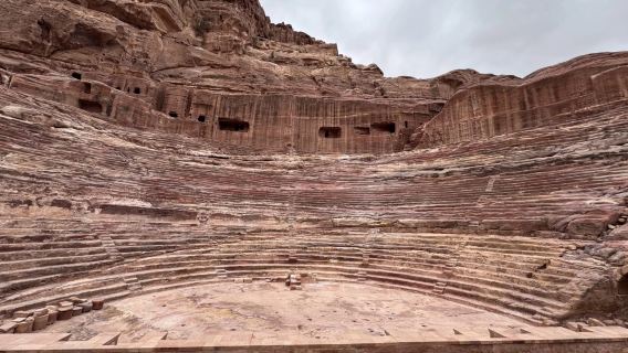 約旦+安曼 機場飯店接駁|點對點用車|中文包車|可自訂行程