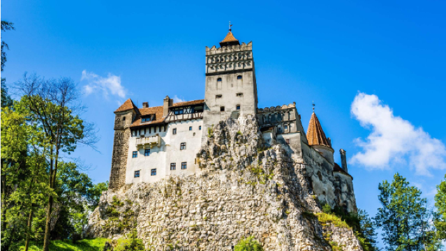 Bran Castle, Peles Castle, and Brasov Tour from Bucharest, Romania