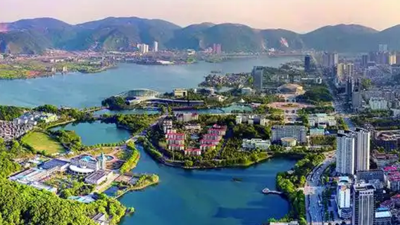 Huangshi Privattransfer Auto, lokaler Reiseleiter, Dolmetscher, lokale Begleitung, Transfer, Tourismusausstellung, Geschäftsinspektion, medizinische Begleitung