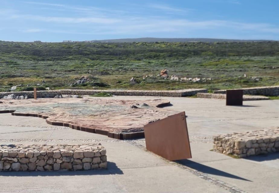 Guided Cape Agulhas Tour: Where Two Oceans Meet