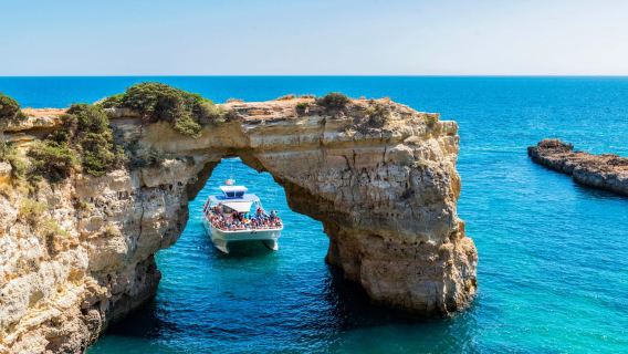 Vilamoura: Benagil Cave Boat Tour