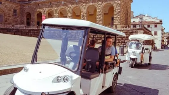 Florenz: Private Golfwagen-Stadtrundfahrt mit Audioguide