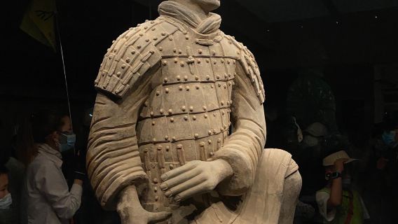 [Guida turistica in lingua straniera a Xi'an] Guida in inglese, tedesco, francese, spagnolo, russo, ecc. Visita guidata in inglese dei Guerrieri di Terracotta