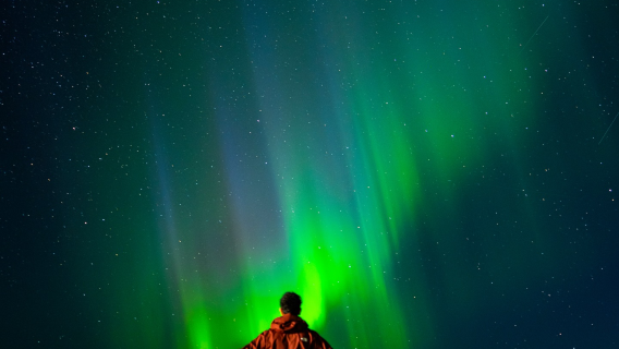 Chinese Group Iceland Northern Lights Exploration Tour Optional Small Group Luxury Bus Tour - If Not Visible, Try Again