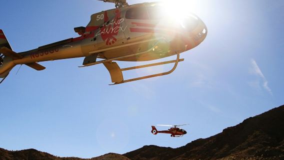 Grand Canyon: atterraggio in elicottero da Las Vegas + ritorno facoltativo al tramonto
