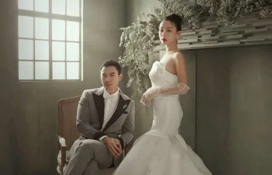 餘慶Trip Moments【一對一約拍跟拍婚拍街拍抓拍航拍攝影攝像/多語言翻譯】