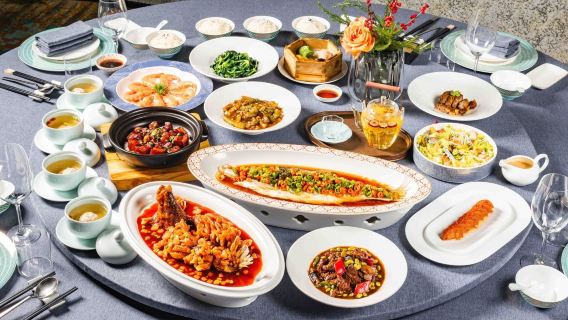 Menú para 3-4 personas en el restaurante artístico Laiyi de Shanghái (cerca del Bund, para probar la cocina típica de Shanghái)