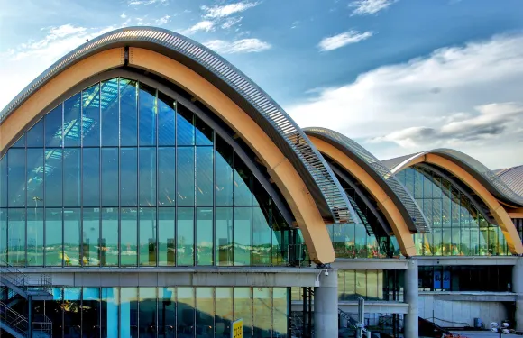 菲律賓.宿霧點對點接送.用車服務.可接急單【馬克坦/宿霧碼頭/奧斯洛布/墨寶/媽媽島接送/包車服務】