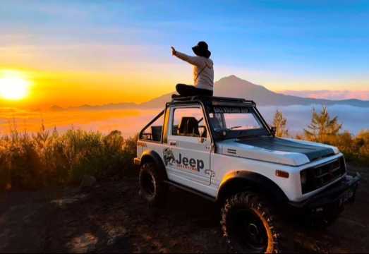 Mount Batur Jeep Adventure and Kanto Lampo Waterfall