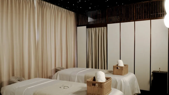 Phrom Phong di Bangkok | Once Upon A Thai Spa and Massage