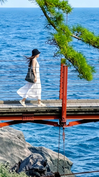Private chartered tour in Tokyo and Izu to Mt. Omuro + Jogasaki Coast + Cactus Park. Customizable itinerary.