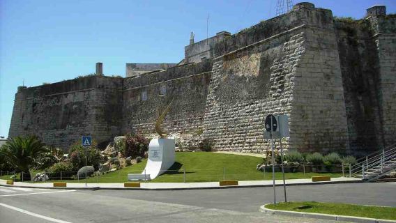 Tur Audio Sorotan Cascais: Istana dan Warisan Pesisir
