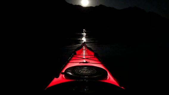 From Las Vegas: Black Canyon Twilight Kayak Tour