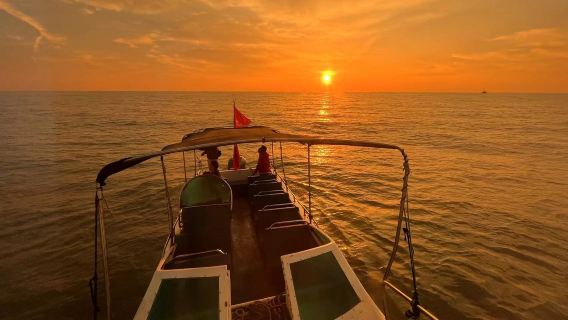 Pengalaman memancing laut dengan bot laju di Teluk Bulan Kembar Huizhou (Pengajaran kapten profesional + joran dan umpan percuma)