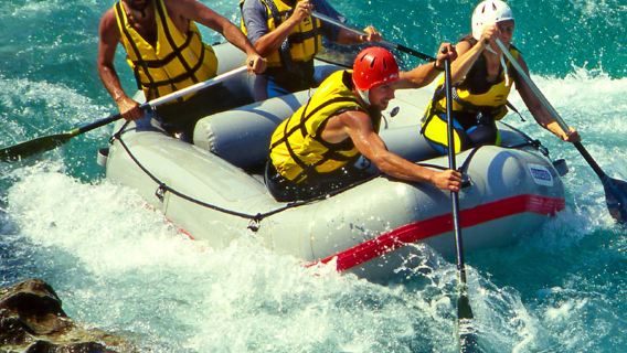 Tour di un giorno alla baia di Phang Nga a Phuket con opzioni per rafting in acque bianche, zip line nella giungla, ATV o passeggiata in elefante