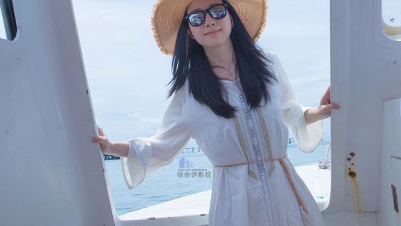 イタリア、ヴェネツィアでの旅行写真【ドライバー、ディレクター、旅行写真家 + ウェディング写真、航空写真、マイクロフィルム + メイクアップと衣料品&アクセサリー+ 旅程のカスタマイズ】