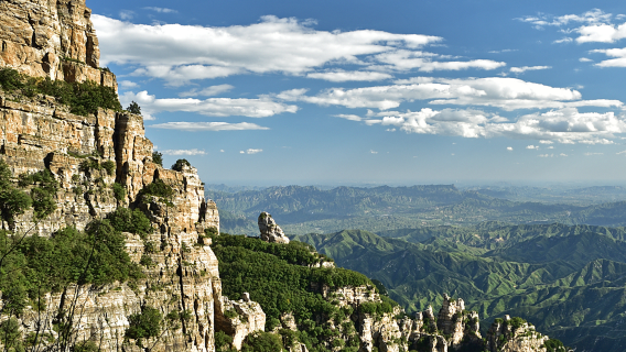 Baoding Privattransfer, lokaler Reiseleiter, Dolmetscher, lokale Begleitung, Abholung, Tourismusausstellung, Geschäftsinspektion, medizinische Begleitung