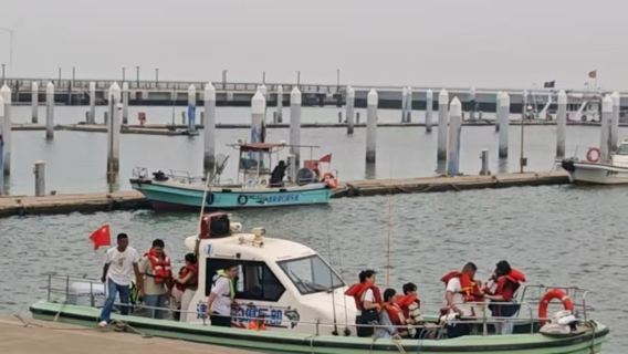 天津濱海新區·東疆快艇出海觀光+海釣體驗（可散拼/包船+魚獲歸顧客所有）