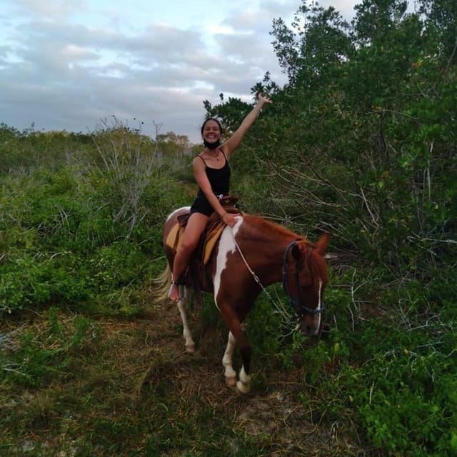 Holbox: Private Horseback Riding