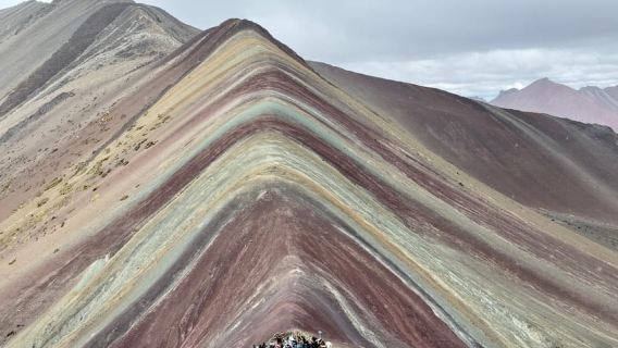 Lawatan Persendirian Rainbow Mountain dengan Jemputan Hotel
