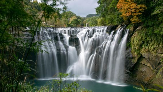 Excursión de un día de 8 horas con servicio de coche privado con conductor a Jiufen y Shifen desde Taipéi: itinerario personalizado (salida desde Taipéi)