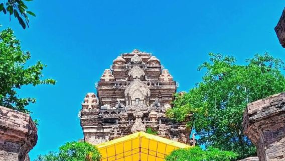 Khám phá Việt Nam|tour 1 ngày Nha Trang [thuê xe riêng 8 giờ]