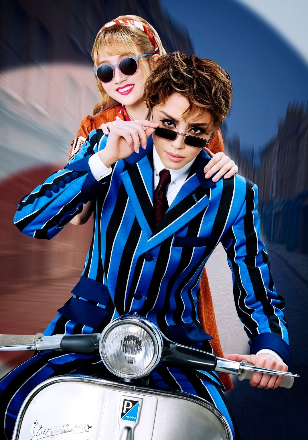 Tour al Tokyo Takarazuka Theatre per lo spettacolo della Star Troupe con posto S | Include asciugamano originale