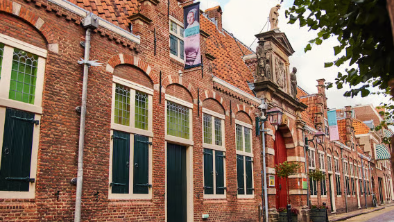 Grote Markt + Archeological Museum Haarlem + Het Dolhuys + Frans Hals Museum