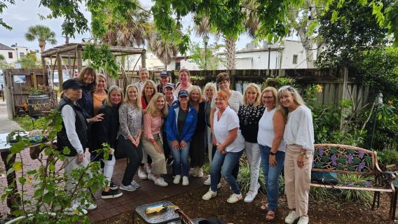 St. Augustine: Walking Tour with Wine, Cocktails, and Food