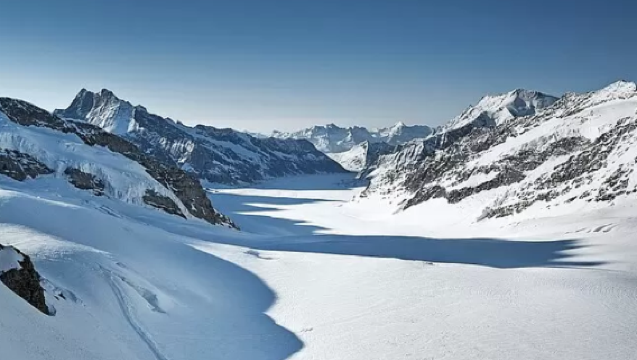 瑞士少女峰一日遊【中文導遊+艾格快線纜車+齒輪火車】