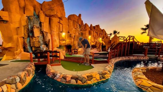 Orlando: Bonanza Golf & Hediye Giriş Bileti