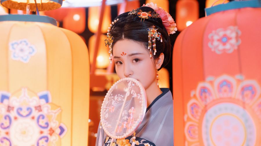 西安長安十二時辰主題街區旅拍【專業旅拍無隱形消費+道具+專業動作指導（不含門票）】