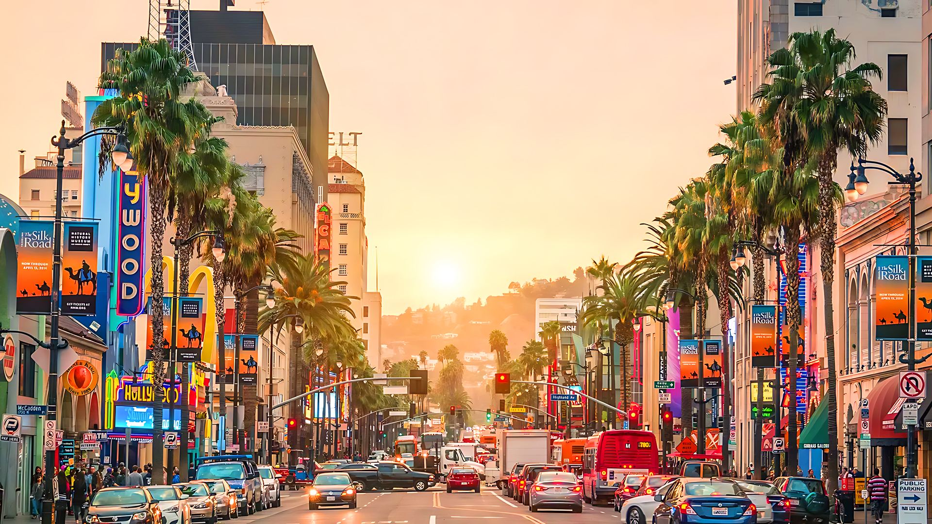 Tour con trasporto condiviso a Los Angeles: Il Getty Center + Hollywood Walk of Fame + Beverly Hills + Old Town Origins