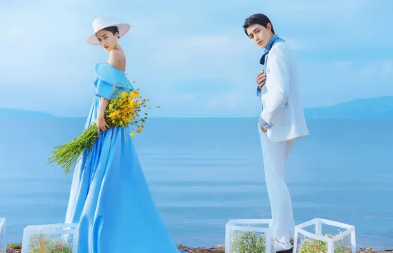 香格里拉Trip Moments【個人寫真跟拍/團隊航拍/情侶街拍/婚紗攝影攝像微電影/翻譯】