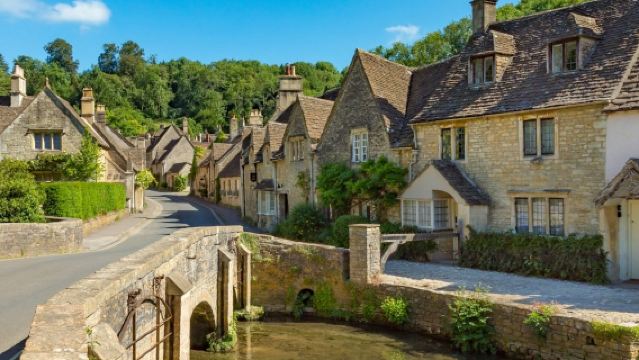 Cotswolds: Tour Guidato Giornaliero da Londra + Pranzo