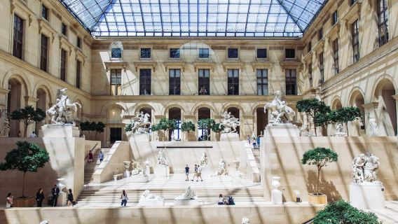Muzium Louvre: Kemasukan Khusus + Lawatan Berpandu Kumpulan Kecil