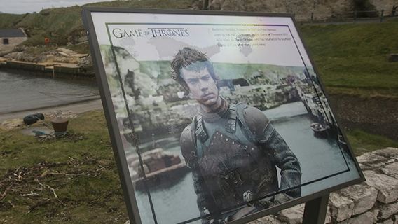 Giant's Causeway Tour + Game of Thrones Filming Locations Tour from Belfast