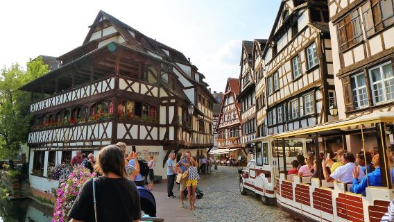 Strasbourg Walking Tour: Explore the City with a Local Guide
