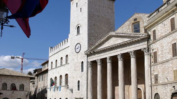 Pinacoteca, Roman Forum & Rocca Maggiore
