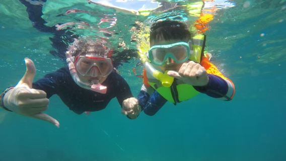 Экскурсия на моторной лодке-банане по острову Ваньнин Цзяцзин + барбекю на пляже + серфинг