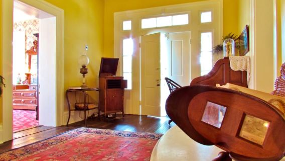 Austin: Neill-Cochran House Museum
