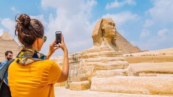 From Sharm El-Sheikh: Cairo's Pyramids: Full-Day By Flight