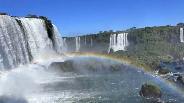 巴西側伊瓜蘇瀑布國家公園+水電站【中文司機 可訂製全境包車】