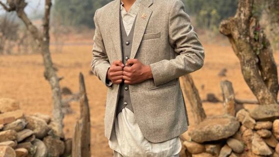 カトマンズ:伝統的なネパール衣装レンタル体験