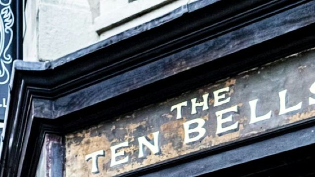 ลอนดอน: ทัวร์เดินชมเมืองพร้อมไกด์นำเที่ยวตามรอยแจ็ค เดอะ ริปเปอร์