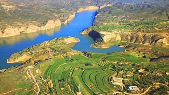 [フフホト発] 黄河大峡谷老牛湾景勝地 プライベート日帰りツアー