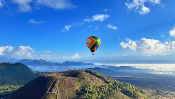Lawatan sehari Taman Gunung Berapi Tengchong + Taman Rehai + Tanah Lembap Beihai (Kumpulan Kecil 2-6 Orang Aktiviti Tulen)