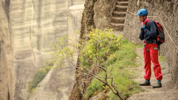 Kastraki: Meteora Via Cordata Hiking Tour to the Great Saint