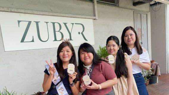 ZUBYR Parfums: 2時間のパーソナライズ香水作りワークショップ