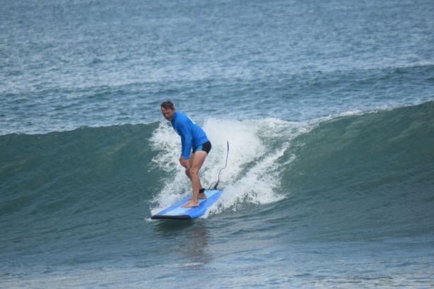 峇里島庫塔海灘初學者私人衝浪課程|印尼